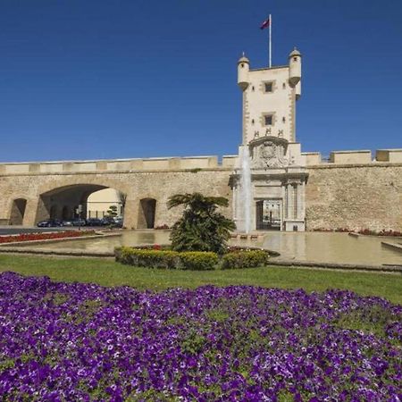 Apartamento La Perla Little Apartments Cadiz Bagian luar foto